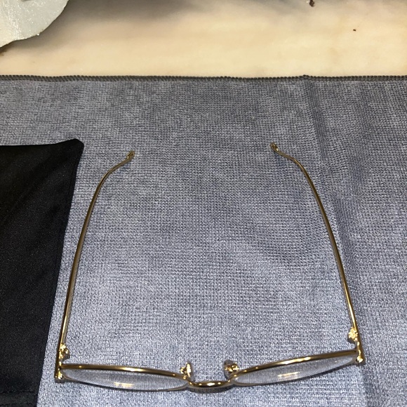 Loewe - Picture 3 of 9